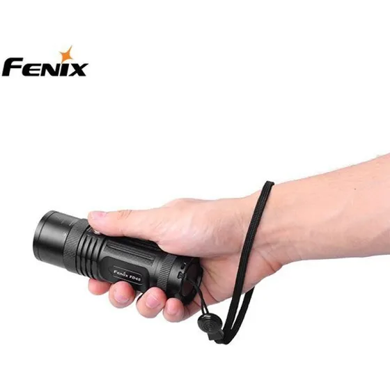 Fenix FD45 lommelygte