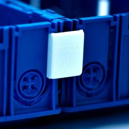 KL 88 koblingsstykke til kanaldse, perlehvid (RAL 9016)