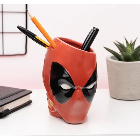 Paladone Deadpool penneholder og plantepotte 13 cm