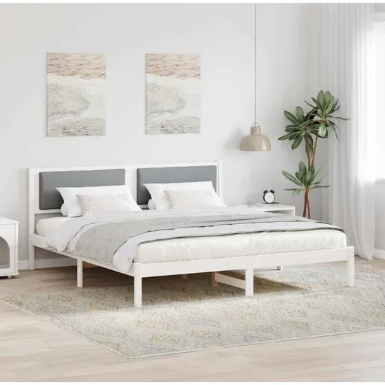 Sengestel 200x200 cm i massiv fyrretræ, lysegrå