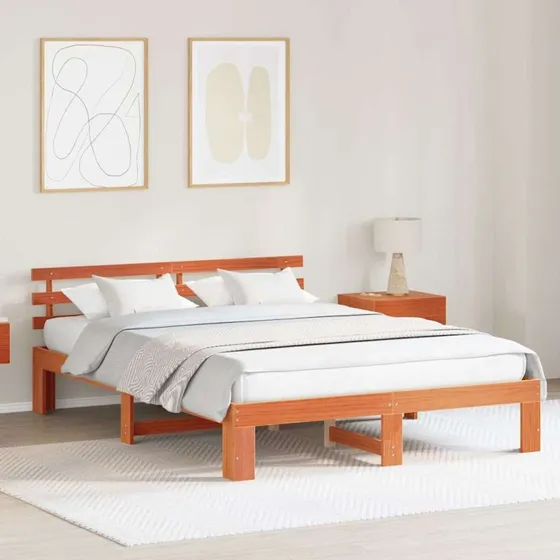 Sengestel i massivt fyrretræ 150x200 – brun voks