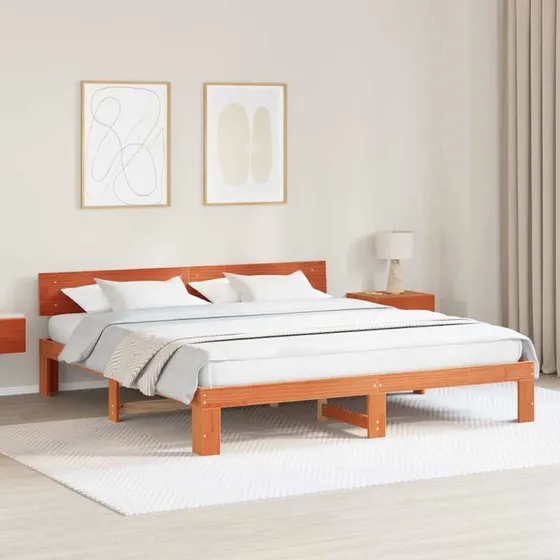 Sengestel i massiv fyr 200x200 cm – brun voks