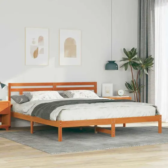 Sengestel i massivt fyrretræ 200x200 cm - Brun