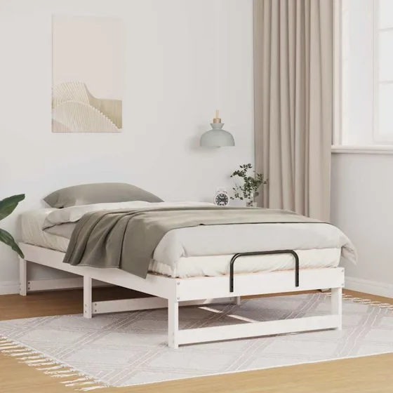 Sengestel i hvidt massivt fyrretræ 75x190 cm med bærehåndtag