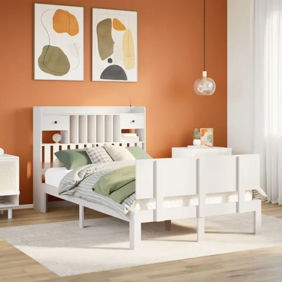 vidaXL Seng 135x190 cm med bogreol i fyrretræ, hvid