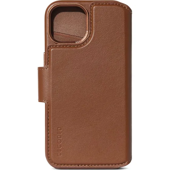 Decoded Leather Detachable Wallet - tan - iPhone 15 Plus