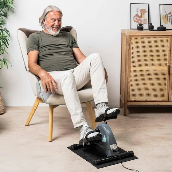 InnovaGoods Velora 3000 Motioncykel med elektriske pedaler, måtte og fjernbetjening