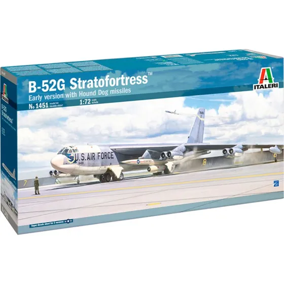 Italeri 1:72 B-52G Stratofortress Early with Hound Dog Missiles