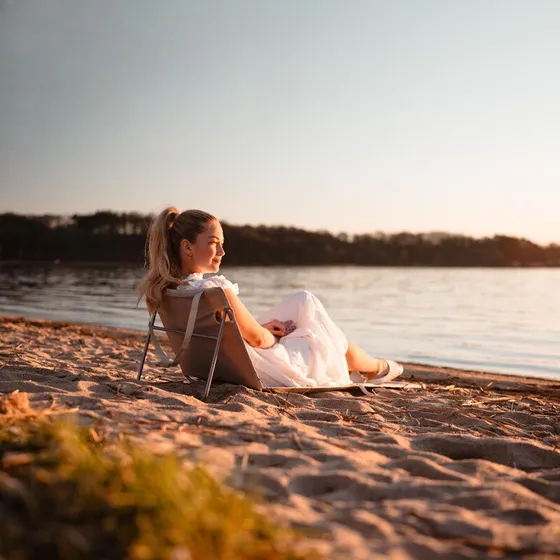 Scandinavian Collection Foldbar Strandmåtte med Ryglæn 149×50 cm Lysegrå