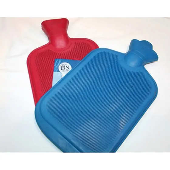 Nygaard Varmedunk i gummi 2 L (EU-standard) – blå/assorterede