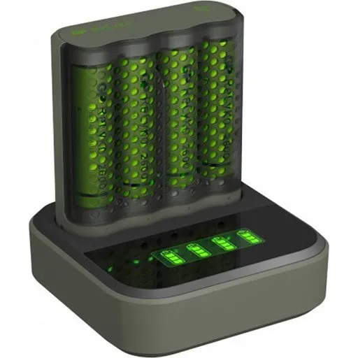 GP ReCyko Speed-oplader M451 med D451-ladestation og 4 x AA 2600 mAh NiMH batterier