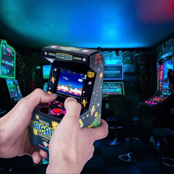Mad Monkey Retro Mini Arcade Machine med 240 klassiske 8-bit-spil