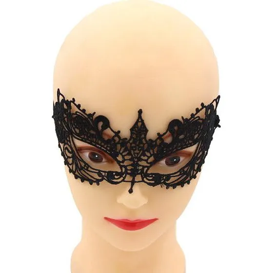Maskerade Sort Øjenmaske – Glamourøs og Sensuel