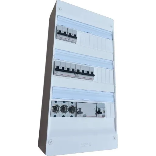 Legrand LE3 01.1120 D02 færdigmonteret gruppetavle, hvid