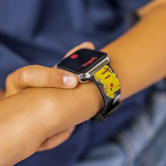 Accutime LED Pokémon Ur med Silikonearmbånd
