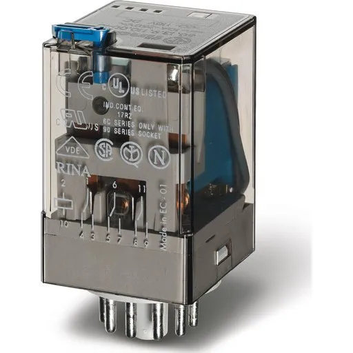Finder S55.34 3P 10A 230VAC stikbensrelæ