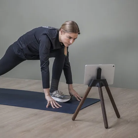 Tons Core Stand til iPad, naturlig eg
