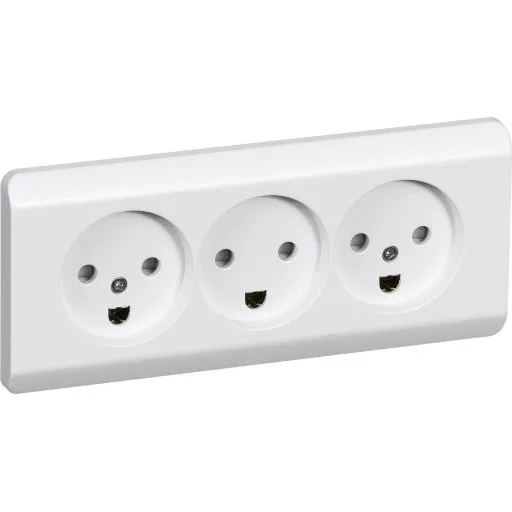 LK Opus 66 Tripel stikkontakt 2 tændinger hvid, 2½ modul