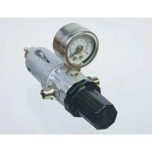 Sparmax Trykregulator m/ Manometer 1/8" x 1/8"