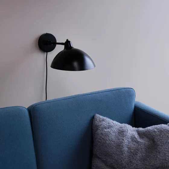 Dyberg Larsen Futura væglampe sort/hvid, 40W, E14