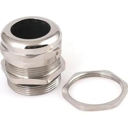 Forskruning M32 15-22 mm Messing IP68