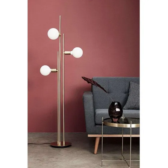 Hübsch Balance Gulvlampe Brass/Opal - Messingfarvet