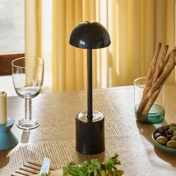 Hübsch Taten LED-bordlampe, sort, 30 cm