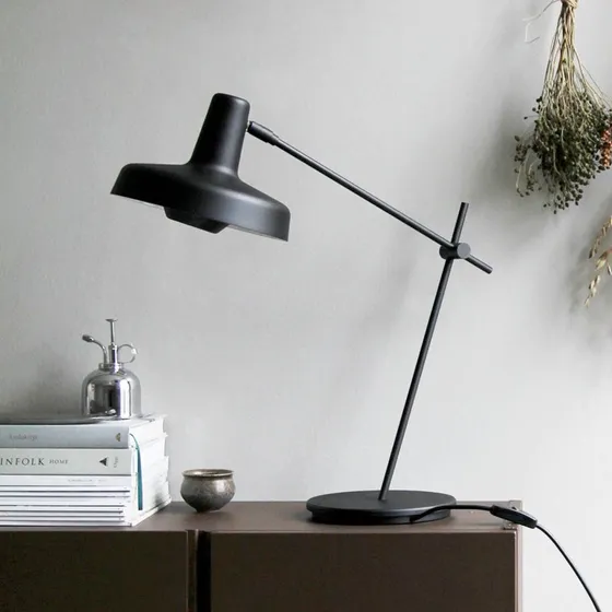 Arigato Bordlampe Small Sort - Grupa Products