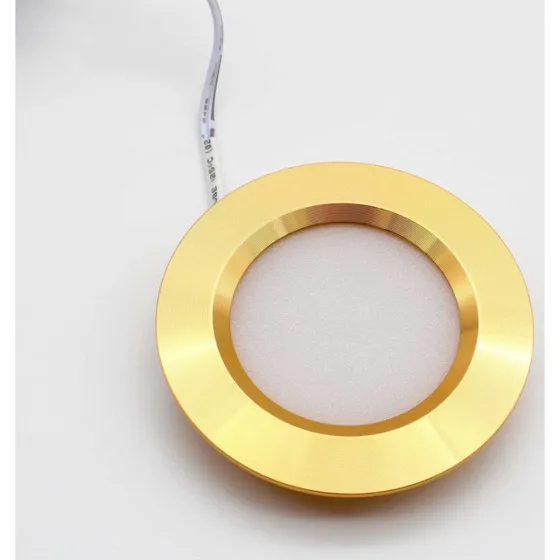 LEDlife Reco68 møbelspot i guld, 2,7W, 12V DC, 220lm