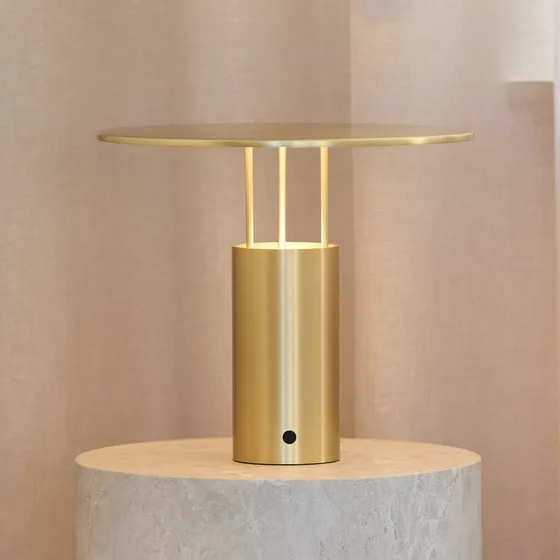 Piet Hein Tempel 280 LED-bordlampe i messing