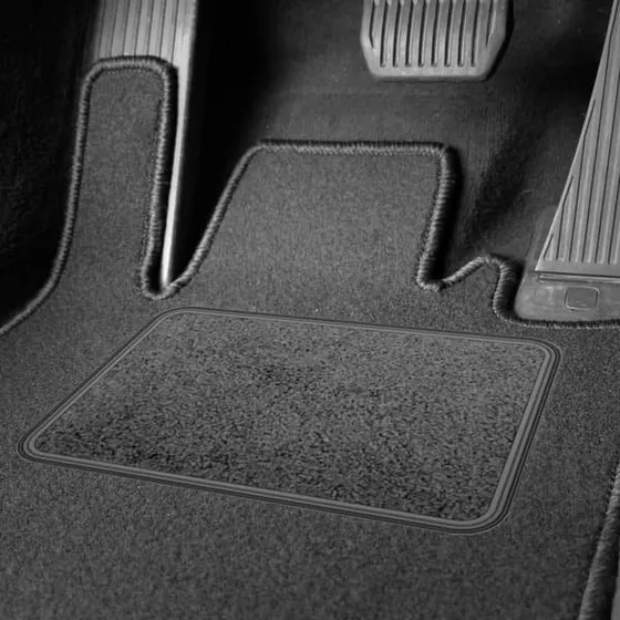 Velourmåtter til Chrysler 300C (2005-2010) - Sorte detaljer