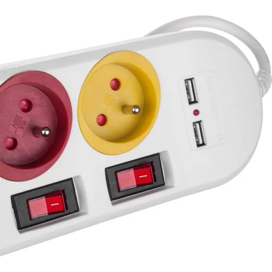 Maclean Stikdåse med 4 udtag, 2 USB & afbrydere, 1,5 m, hvid