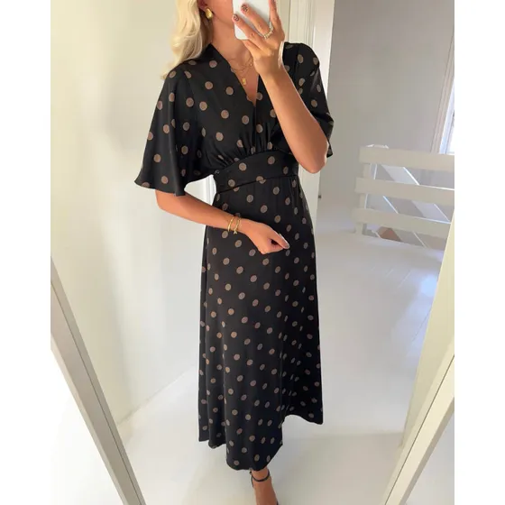 Sisters Point Gisela-DR22 maxikjole Black Dot