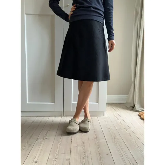 Dyed Denim Stelly A-formet knælang nederdel