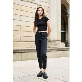 Calvin Klein Jeans MOM Jeans – denim black