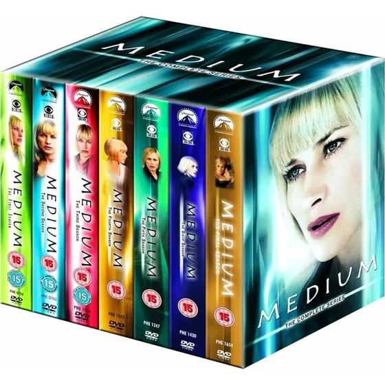 Medium: Komplet serie (34 DVD) - Alle 7 sæsoner