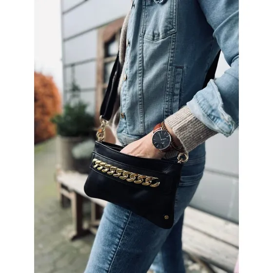 Depeche clutch med kæde i blødt kalveskind, 24x14 cm