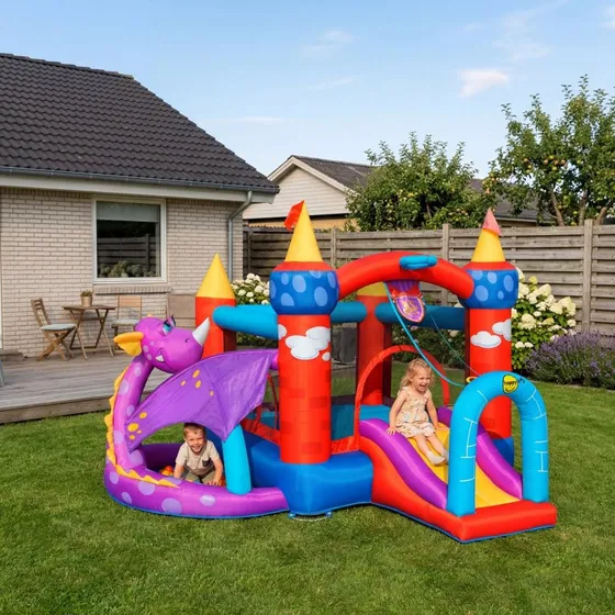 HappyHop Dragon Quest Hoppeborg, 350x350x245 cm