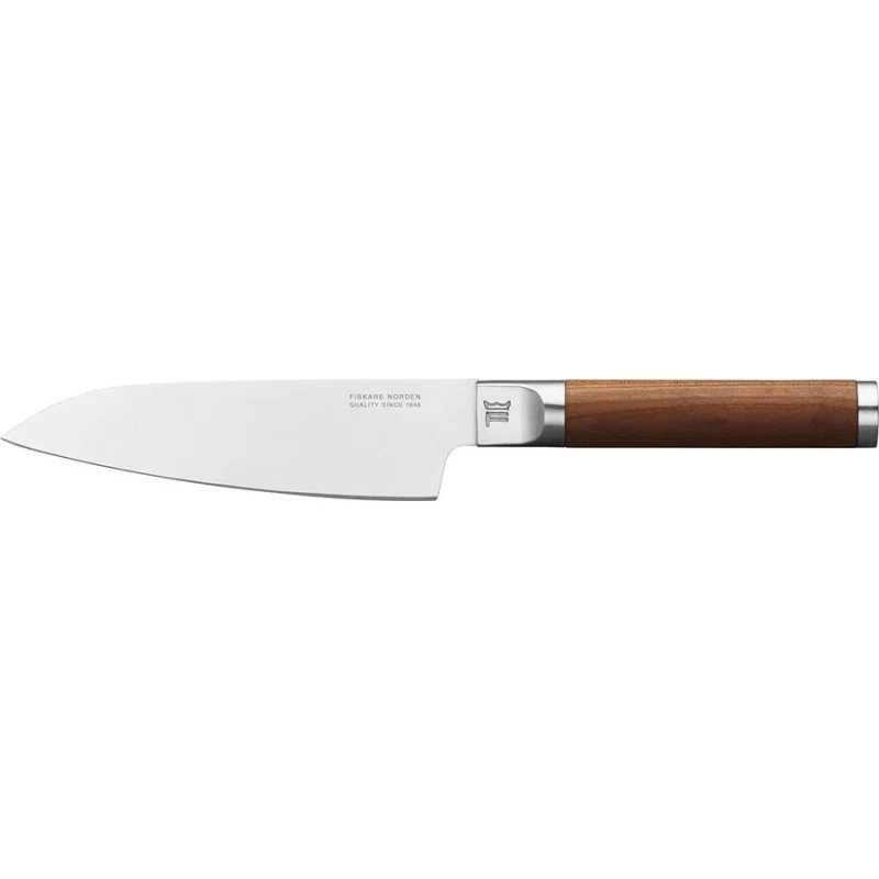 Fiskars Norden kokkekniv 20 cm – karbonstål & birketræ
