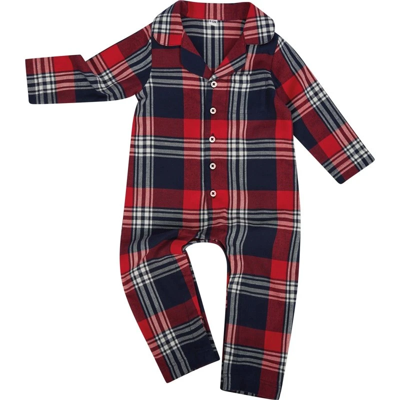 Larkwood Baby Tartan All-In-One nattøj i blød flannel