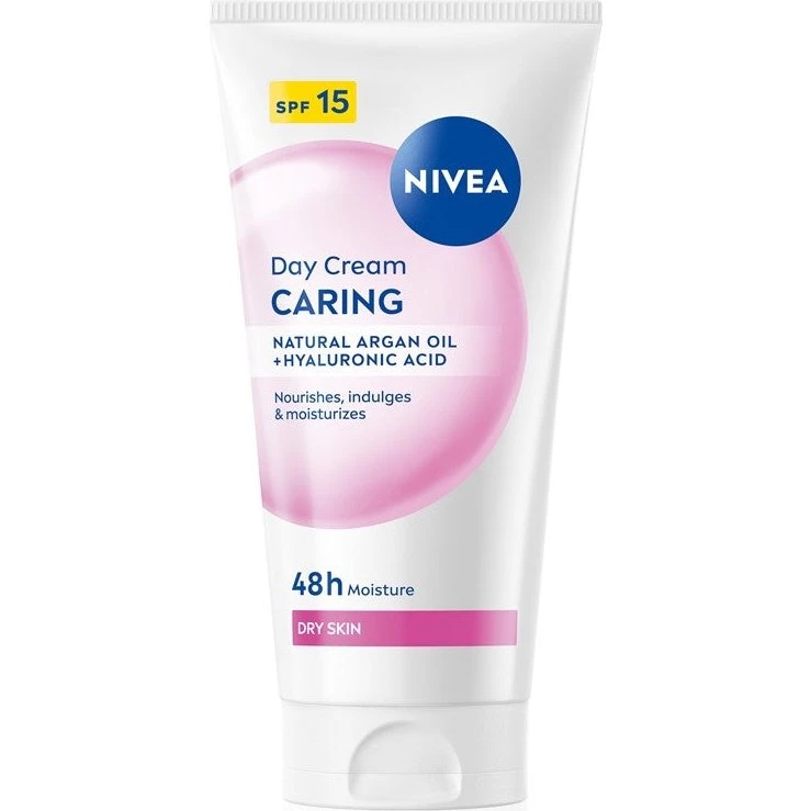 Nivea Essentiel Nærende Dagcreme til Tør Hud SPF 15, 50 ml