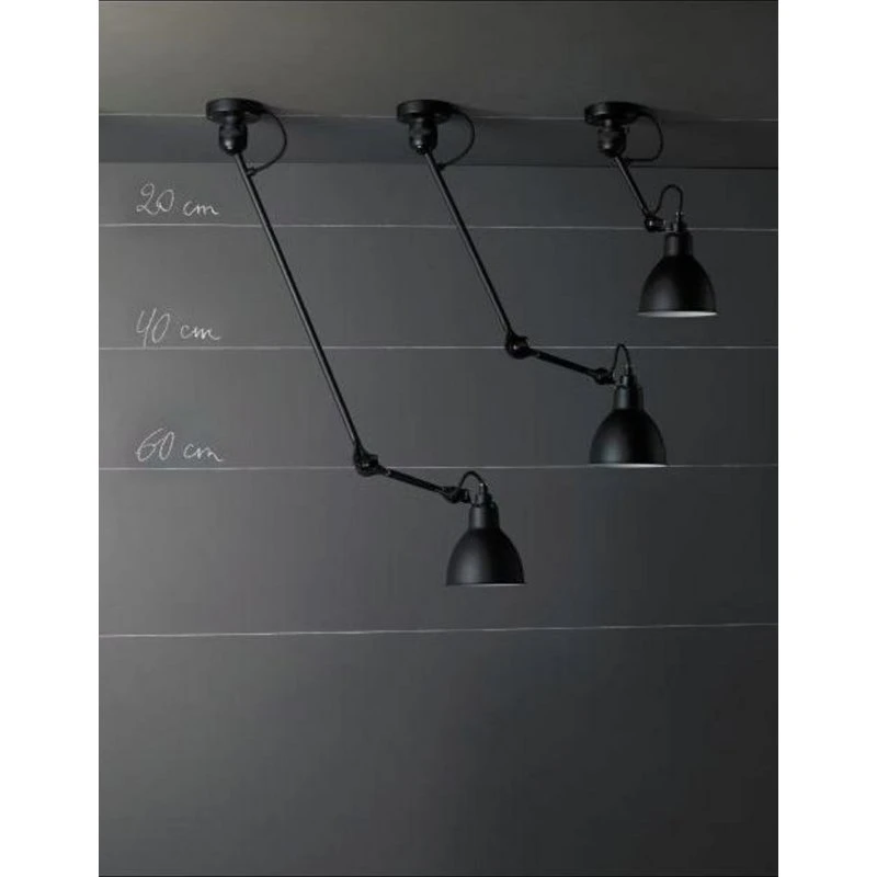 Lampe Gras 304 væglampe – Sort/Kobber