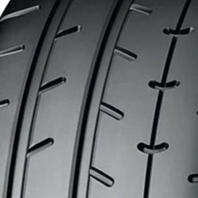 Yokohama Advan A052A 285/35 R19 103Y XL