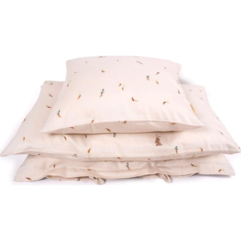 FILIBABBA Sengetøj Carrot Thief 100x70 cm