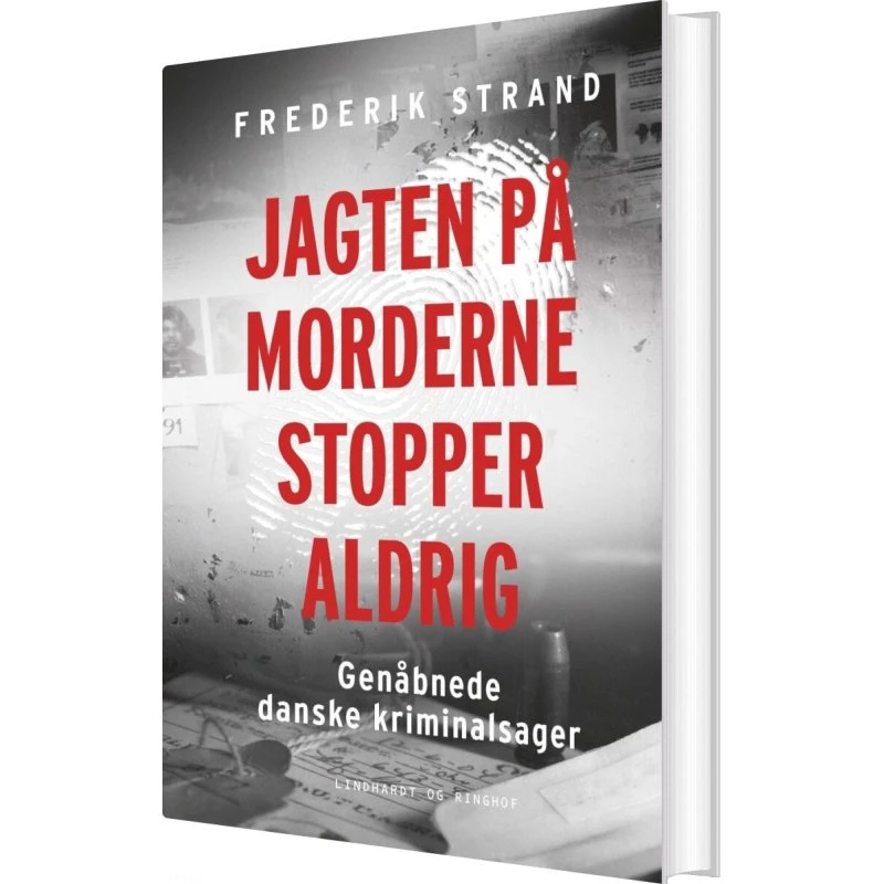 Jagten På Morderne Stopper Aldrig - Frederik Strand - Bog