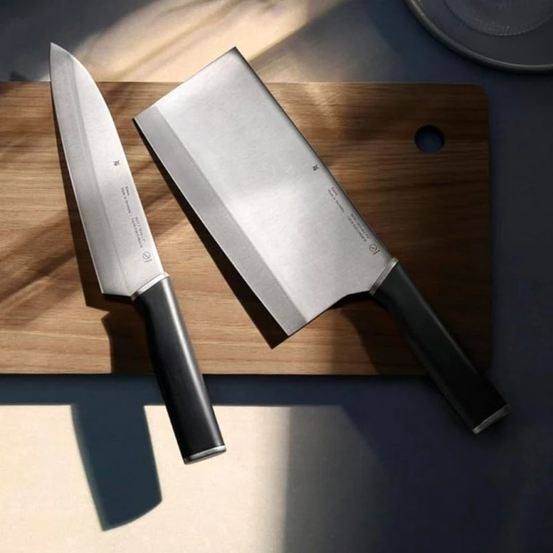 WMF Kineo Universalkniv 18 cm – sort/sølv