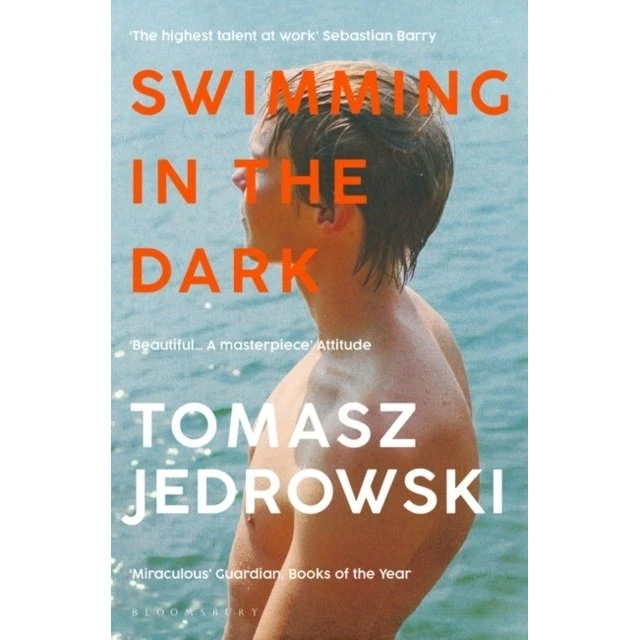 Swimming in the Dark af Tomasz Jedrowski