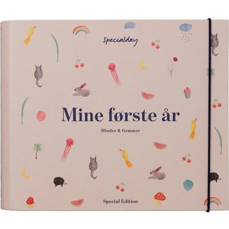 Barnets Bog – Mine Første År Album (Rosa)