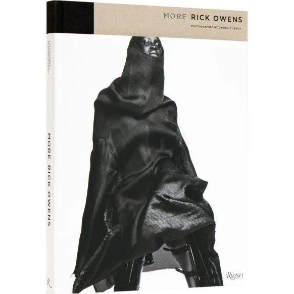 Rick Owens: More Rick Owens - Fotobog af Rick Owens & Danielle Levitt
