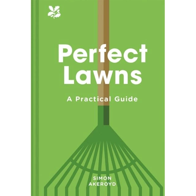 Perfect Lawns af Simon Akeroyd - National Trust Books